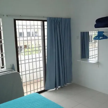 Santorini 4 Bedrooms Full Air Cond Entire Home By Grab A Stay Ipoh Exterior photo