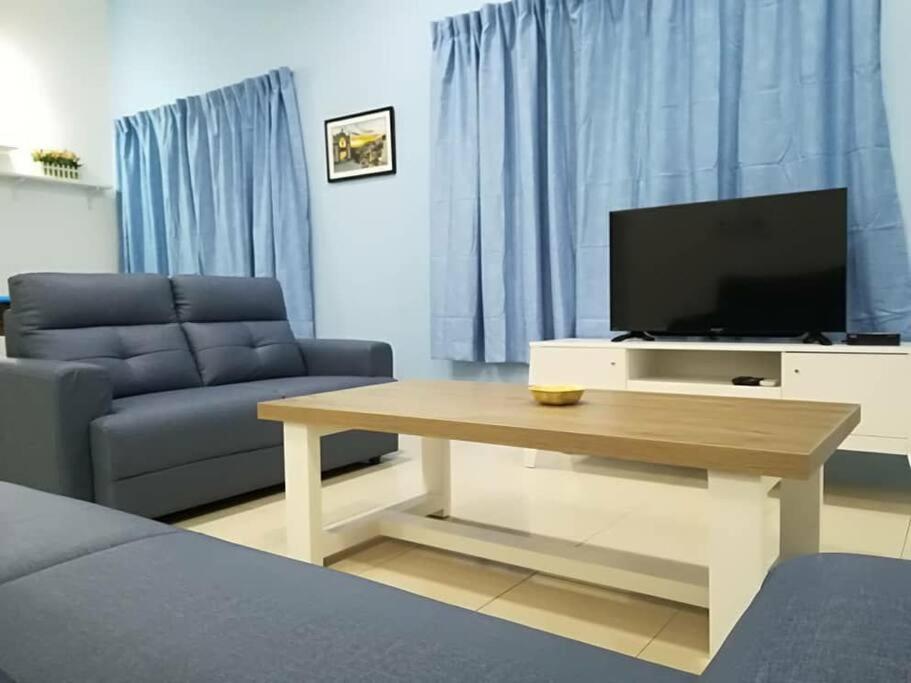 Santorini 4 Bedrooms Full Air Cond Entire By Grab A *