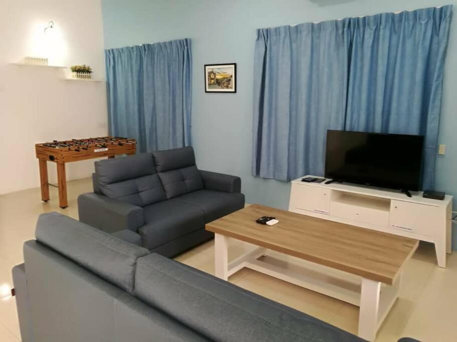 Santorini 4 Bedrooms Full Air Cond Entire By Grab A *